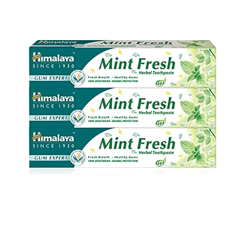 Himalaya Mint Fresh Herbal Toothpaste Gum Expert Range for Healthy, Protected Gums and Fresh Breath, 75 ml (3 Pack)