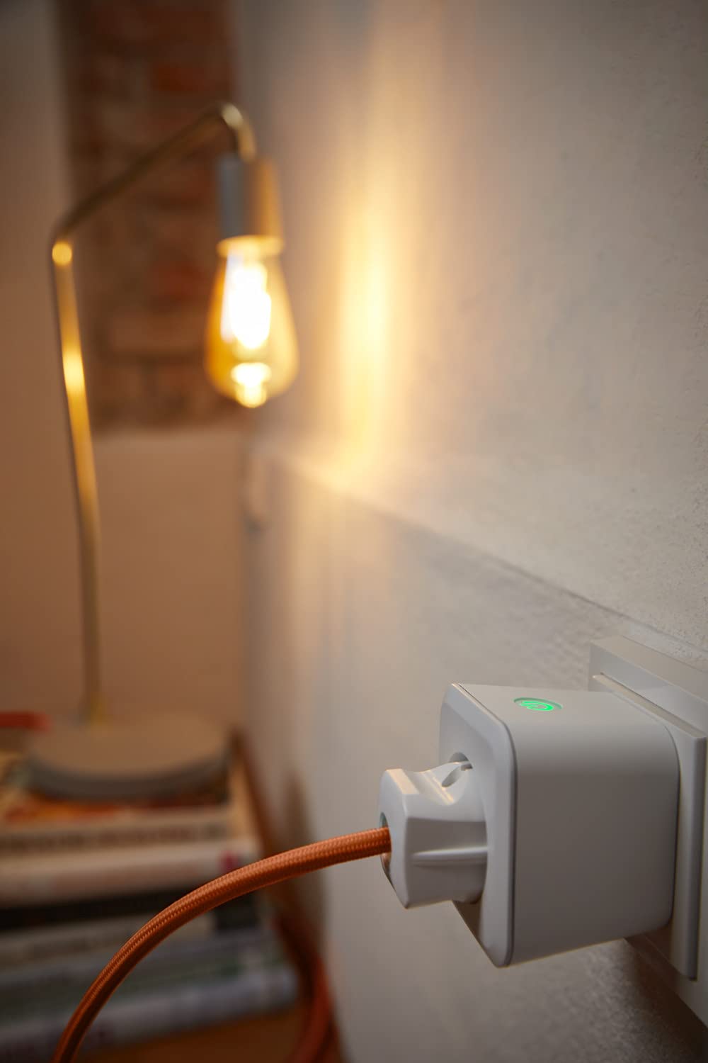 LEDVANCE Prise intelligente avec technologie Bluetooth, pour contrôler les appareils conventionnels dans la maison intelligente, contrôlable avec Google, Alexa et Apple HomeKit, SMART+ PLUG, pack de 4