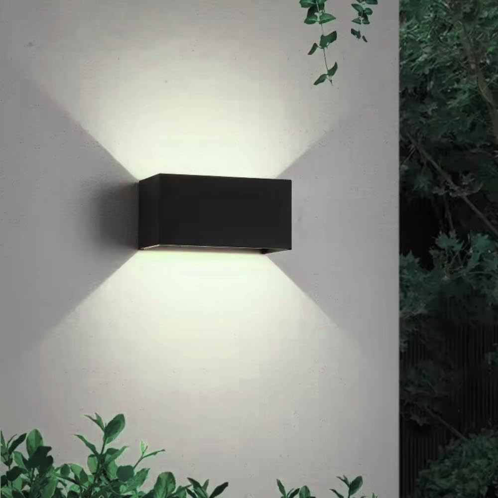 Applique LED da Esterno e Interno 24W, Fascio Luminoso Regolabile, 2000 Lumen, IP65 Impermeabile, Lampada da Parete in Alluminio, per Giardino, Balcone, Terrazza (Nero - Luce Fredda 6500K)