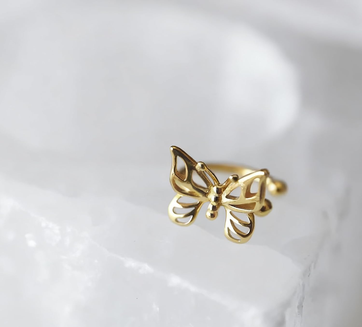 925 Sterling Silver Gold Plated No Piercing Gold Butterfly Ear Cuff Wrap | Crafted from authentic 925. Completely hypoallergenic and comfortable for sensitive ears during daily wear.