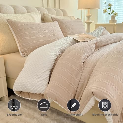 Image of tohrisa Boho Comforter Set Full Size Striped Pleats Bohemian Seersucker Bedding Set All Season Soft Cozy 3 Pieces Quilt with 2 Pillowcases(80 inchX90 inch Beige)