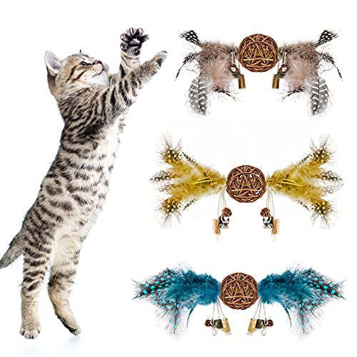 Frienda 3 Pieces Catnip Toys Catnip Chew Toys Cat Rattan Toy Cat Licking Kicking Toy Ball with Feathers Interactive Catnip Ball Toys Silvervine Catnip Sticks Kitten Teeth Molar Chew Toys for Cats