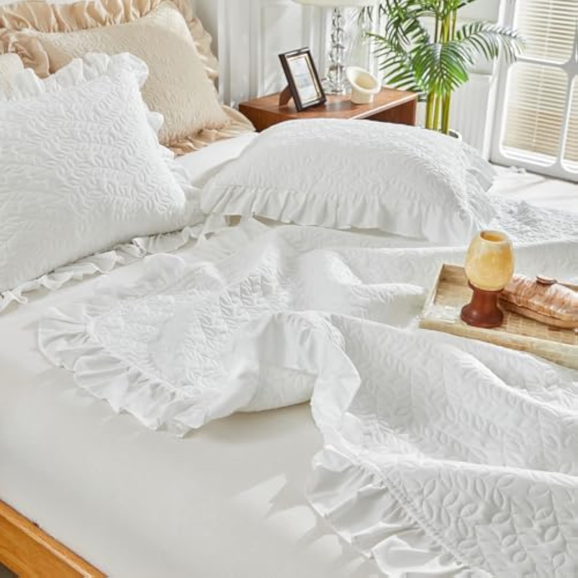 3pc Queen Size Ruffled Quilt Set, Solid White