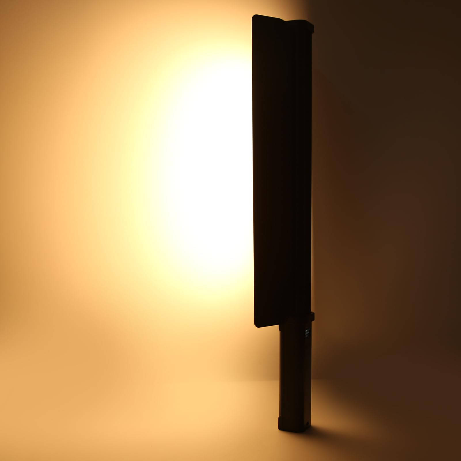 Stick Luminoso LED RGB Portatile, Lampada a Bacchetta Video Ricaricabile a Colori a 360 Gradi con Controllo APP per le Riprese