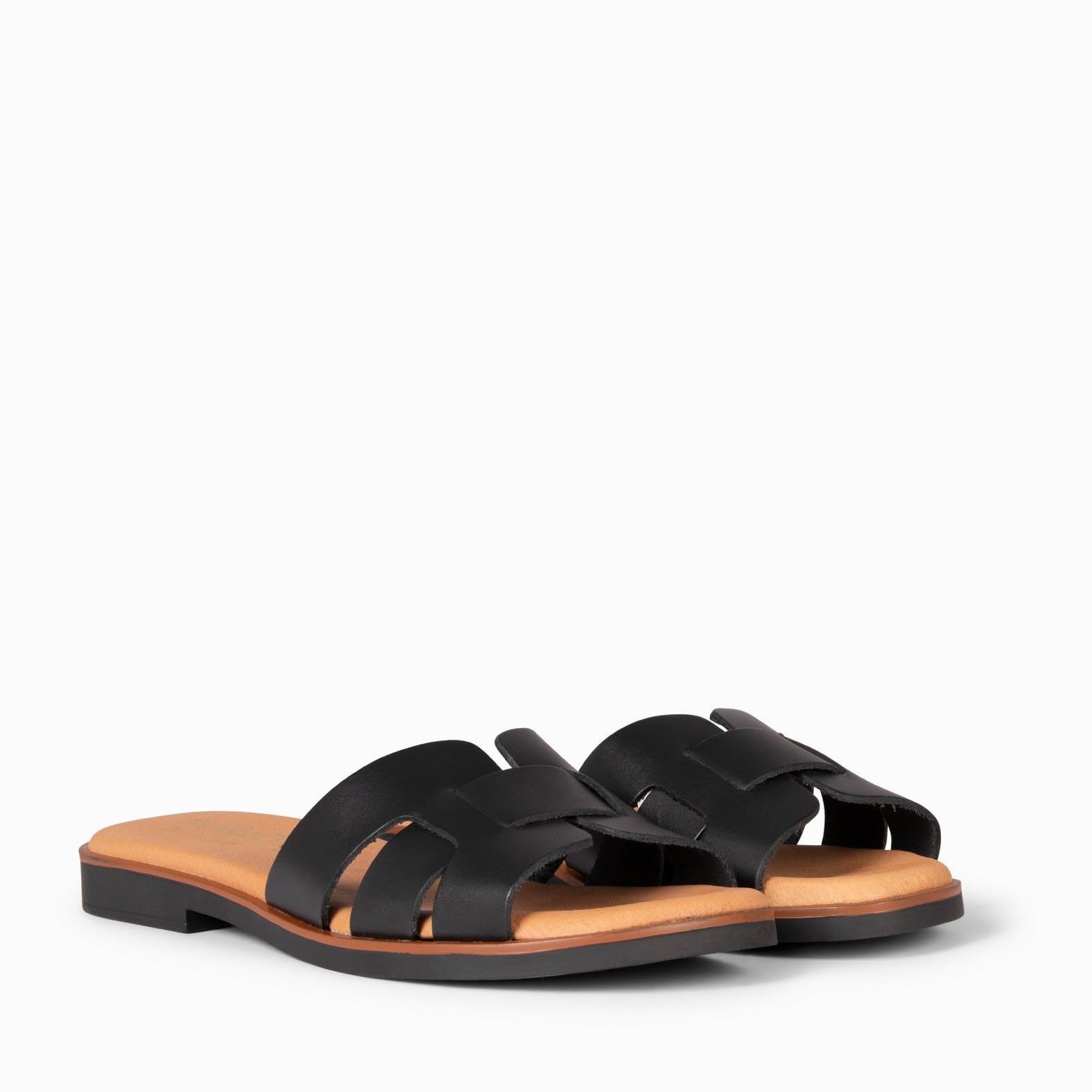 miMaO.Claquettes en cuir.Fabriquées en Espagna