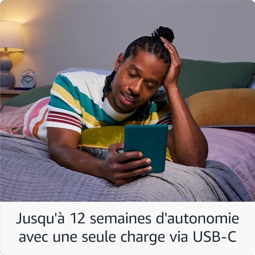 Le dernier Kindle Paperwhite version 2024 sans publicité une couverture basée sur Amazon Plant et un adaptateur secteur Amazon Powerfast . - vue 3