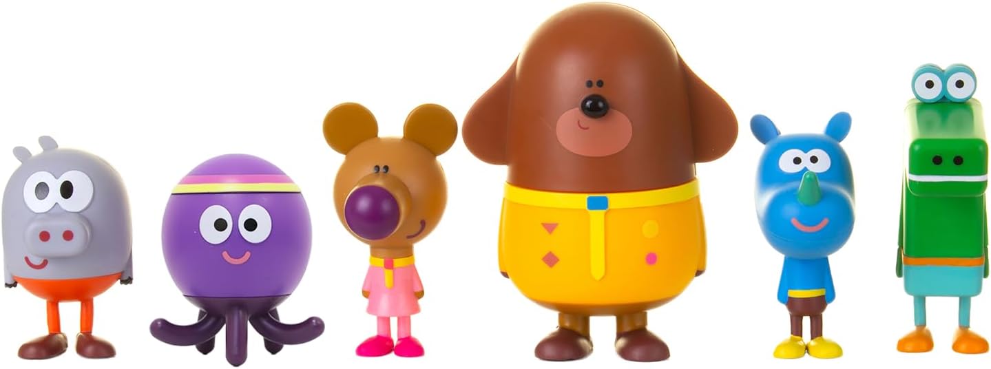 Hey Duggee toy figure set includes Duggee and his squirrels. Perfect toddlers toys from the CBeebies TV show.