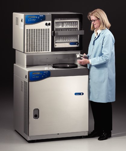 Labconco 7759034 FreeZone 12 Liter Console Freeze Dry System with Stoppering Tray Dryer, Purge Valve and PTFE-Coated Collector, 230 volts, 50 Hz