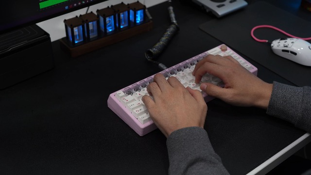 Image of MELETRIX WS Brown Mechanical Keyboard Switches, 5 Pin Pre Lubed Tactile Switches for Mechanical Gaming Keyboard (35pcs)