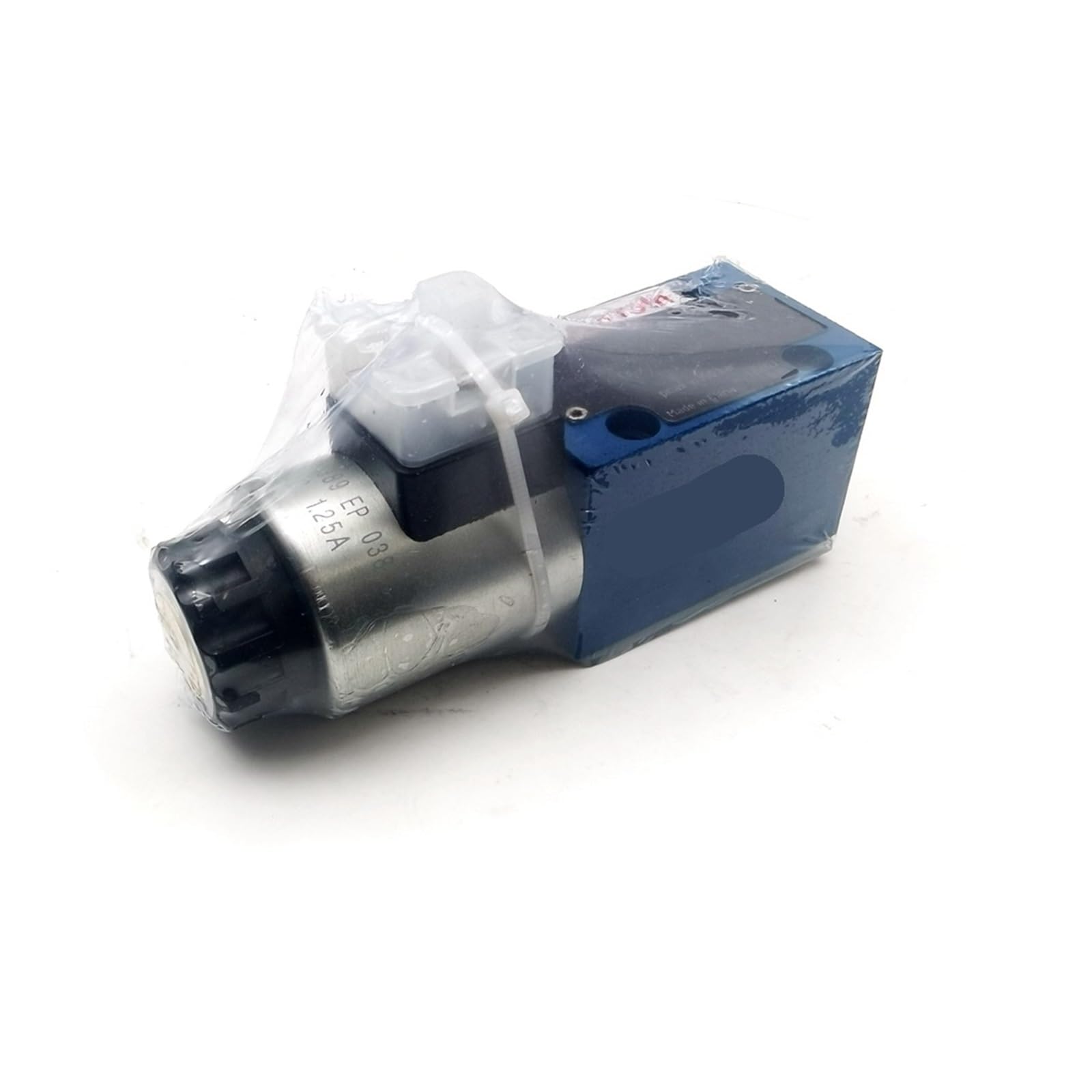HYUJNAFZR Hydraulic Solenoid Valve R900561274 4WE6D6X/EG24N9K4 Directional Control Valves