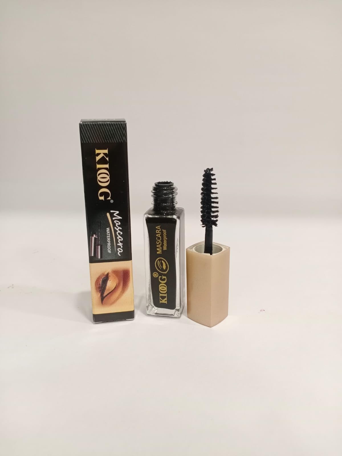 KKODE WATERPROOF LONG LASTING, LASH DE FINE MASCARA- INTENSE BLACK, RAINCOAT FOR LASHES (10ml) SMUDGE PROOF. THIS LONG WEARING WATERPROOF MASCARA DEFINES CURIS AND LENGTHENS LASHES