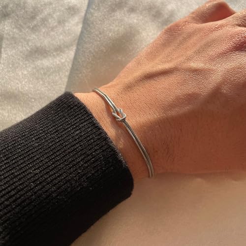 Gold-Bracelets-for-Women-Matching-Bracelets-for-Couples-14K-Gold-Plated-Love-Knot-Bracelet-Dainty-Forever-Infinity-Bracelets-Friendship-Jewelry-Gifts