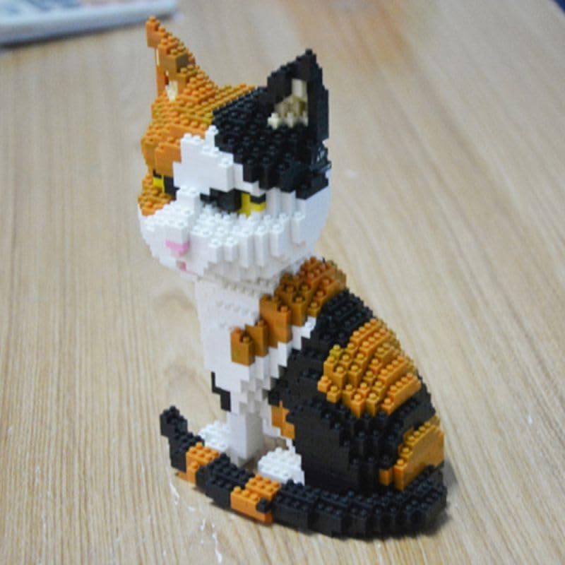 Assembled Balody Sitting Cat Nanoblock Figure, side view.