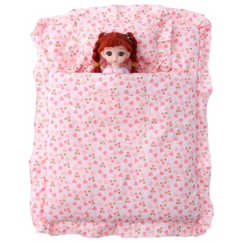 HANABASS 1Ensemble Lit de Poupée Mini Couchage Fraise en Tissu Doux Miniature Accessoires pour Maison de Poupées Décoration de Chambre à Coucher