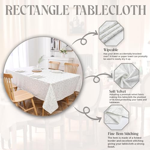 Nappe velours branches argentées pour sublimer vos dîners de fête