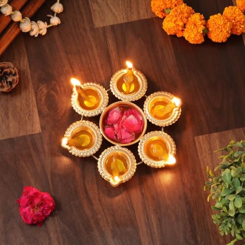 NOBILITY Pooja Items Decorative Urli Bowl Very Small with Oil Lamp Metal Diya Handcrafted Floating Flower Bowl T-Light Candle Holder for Daily Puja Home Diwali Christmas Wedding Return Gift Items
