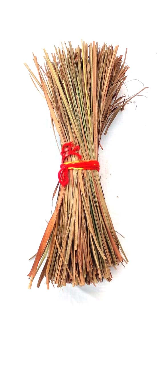 Li6 ®™ Kusha Grass for Puja - 100gm - Darbha Grass Havan Kund AUR Yagyan Ke Liye