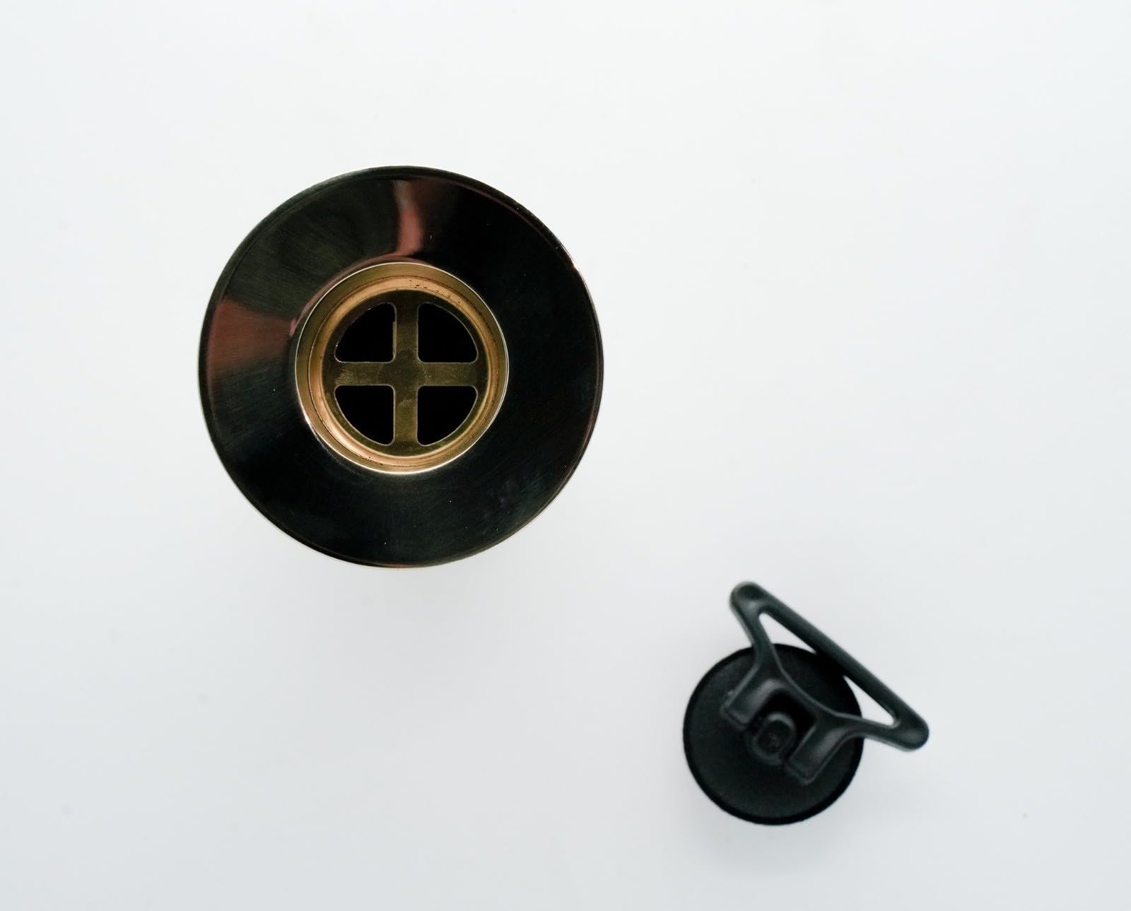 L'ARTISTICA F.LLI PERINCIOLI | Piletta in Ottone con Tappo da 1", Piletta in Ottone Senza Tappo per Fontane da Esterno, 66,5x59,4mm