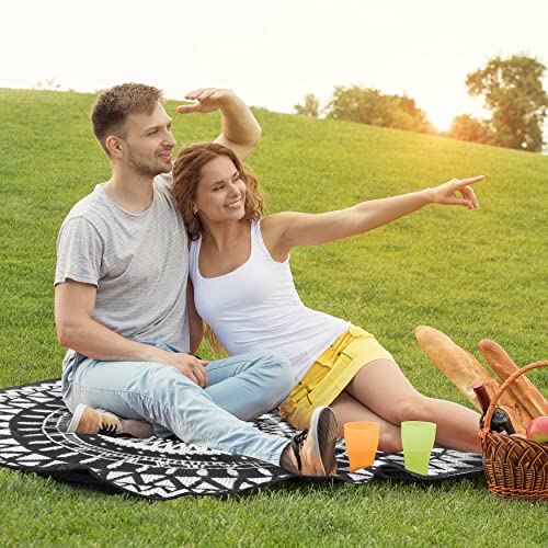 Image of NUU GARDEN Round Outdoor Rug for Patios Plaid Reversible Patio Rug, Plastic Straw Indoor and Outdoor Round Rug for Outdoors, RV, Backyard, Deck, Picnic, Beach, Trailer, Camping, 5 x 5 ft