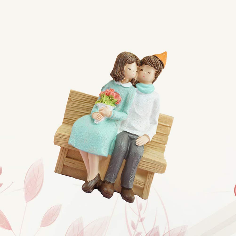 Résine Couple Cake Topper Miniature Couple Figurines Amant sur Banc Statue Figure Fée Jardin Ornement pour Dollhouse Micro Paysage Bonsaï Décor