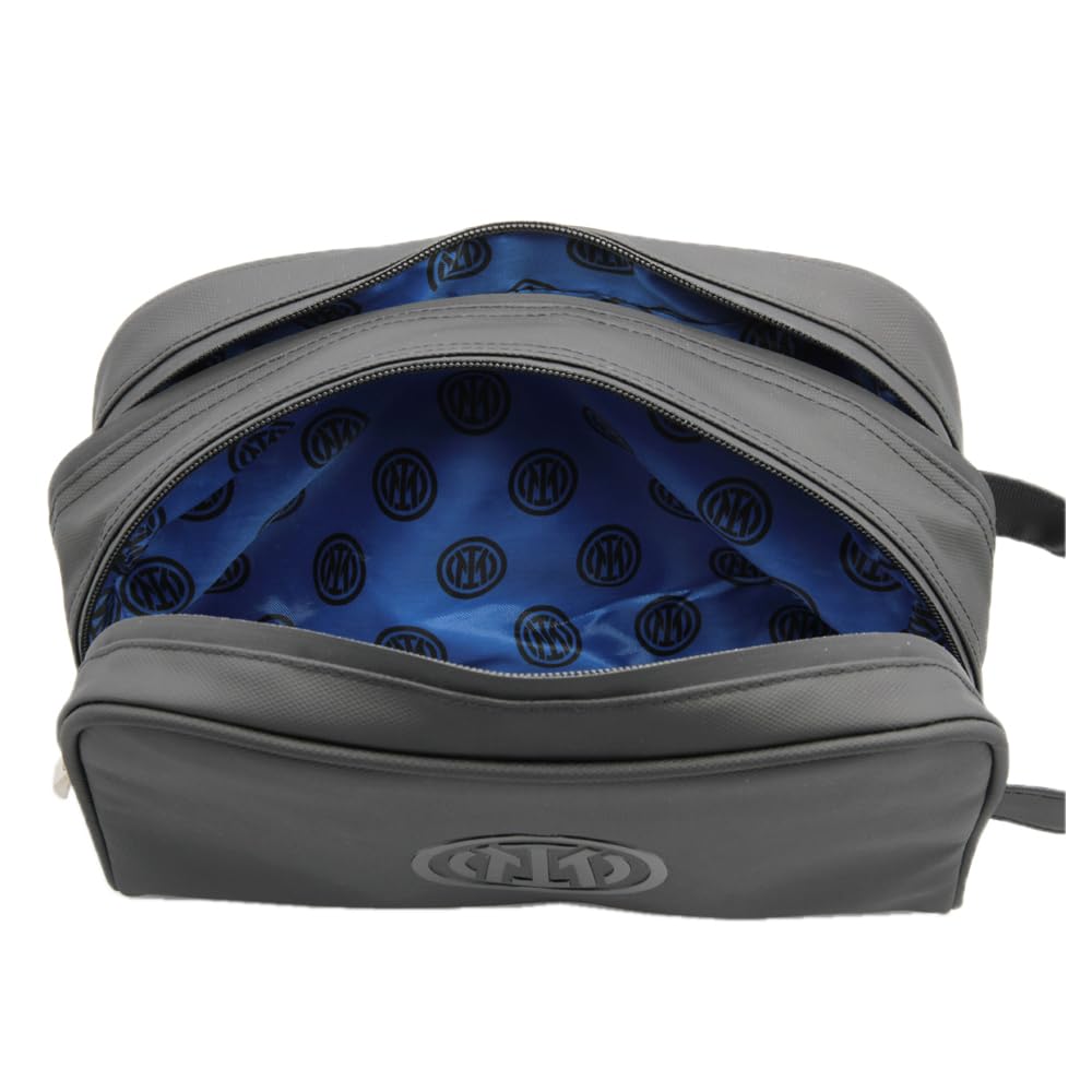 Inter Pochette da Viaggio, Nera, con Logo in Rilievo, Tessuto Impermeabile, Design Sportivo, Prodotto Ufficiale