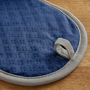 Kitchenaidasteroidpotholder2packsetbluewillow65x10 Urban Country Home Decor Kitchenaid asteroid pot holder 2 pack set blue willow 65×10 urban country home decor