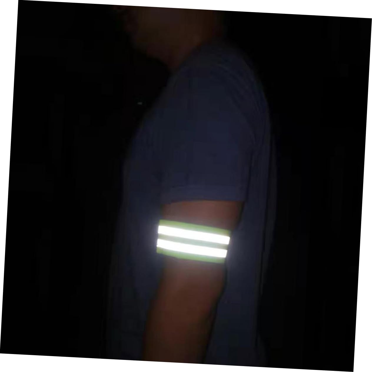 BESTonZON 2pcs Reflective Wristbands for Night Activities Fluorescent Armbands with Elastic Design for Running and Hiking Enhance Safety and Visibility