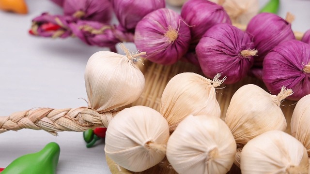 Gresorth 2pcs Artificial Onion String Fake Vegetable Home Party Christmas Harvest Decoration