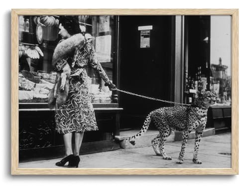 Trendy Leopard Wall Art Cheetah Canvas Art Prints Fashion Poster Vintage Photography Pictures Black and White Wall Decor Artwork for Bedroom Apartment Dorm 16x20in Framed