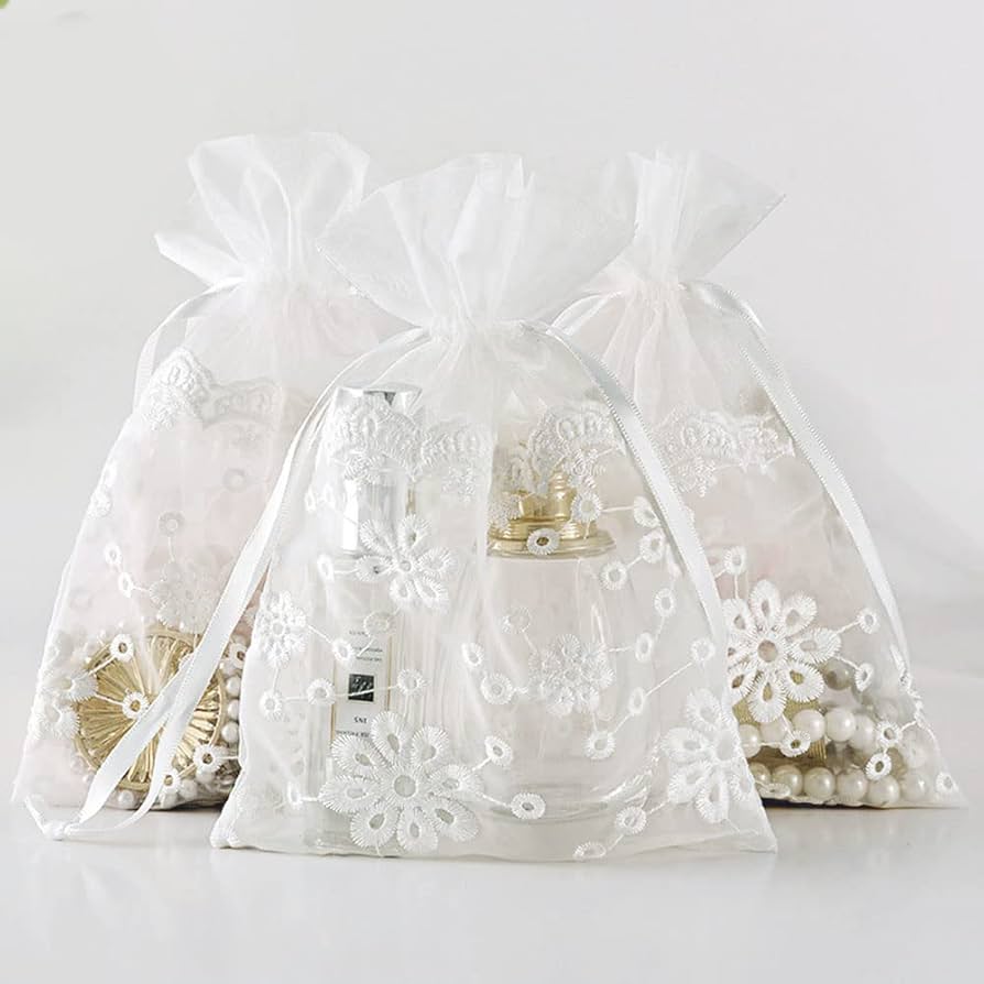 Amazon | ラッピング 袋 ギフトバッグ レース刺繍 巾着袋 小物