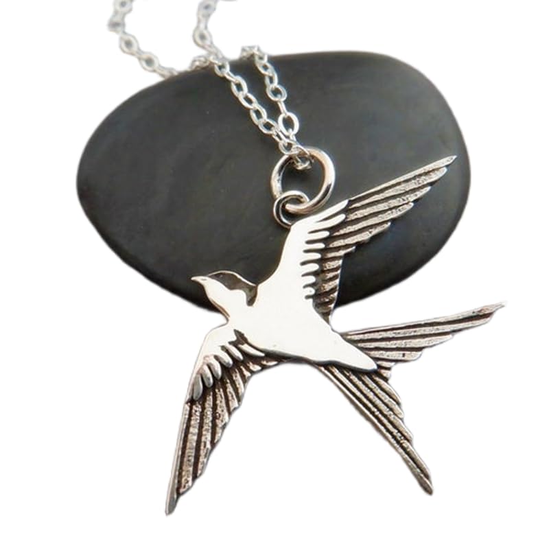 Collar de golondrina como tótem espiritual de libertad en plata de ley 925