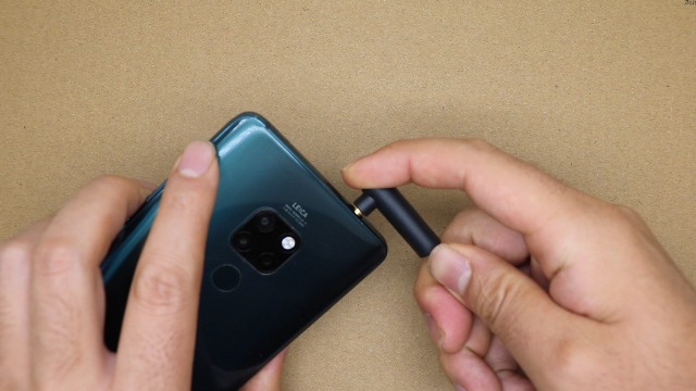 Adaptador Jack 3.5mm Macho A Hembra En ángulo 90°: 2 Unidades, Conexión Estéreo TRS Con Chapado En Oro
