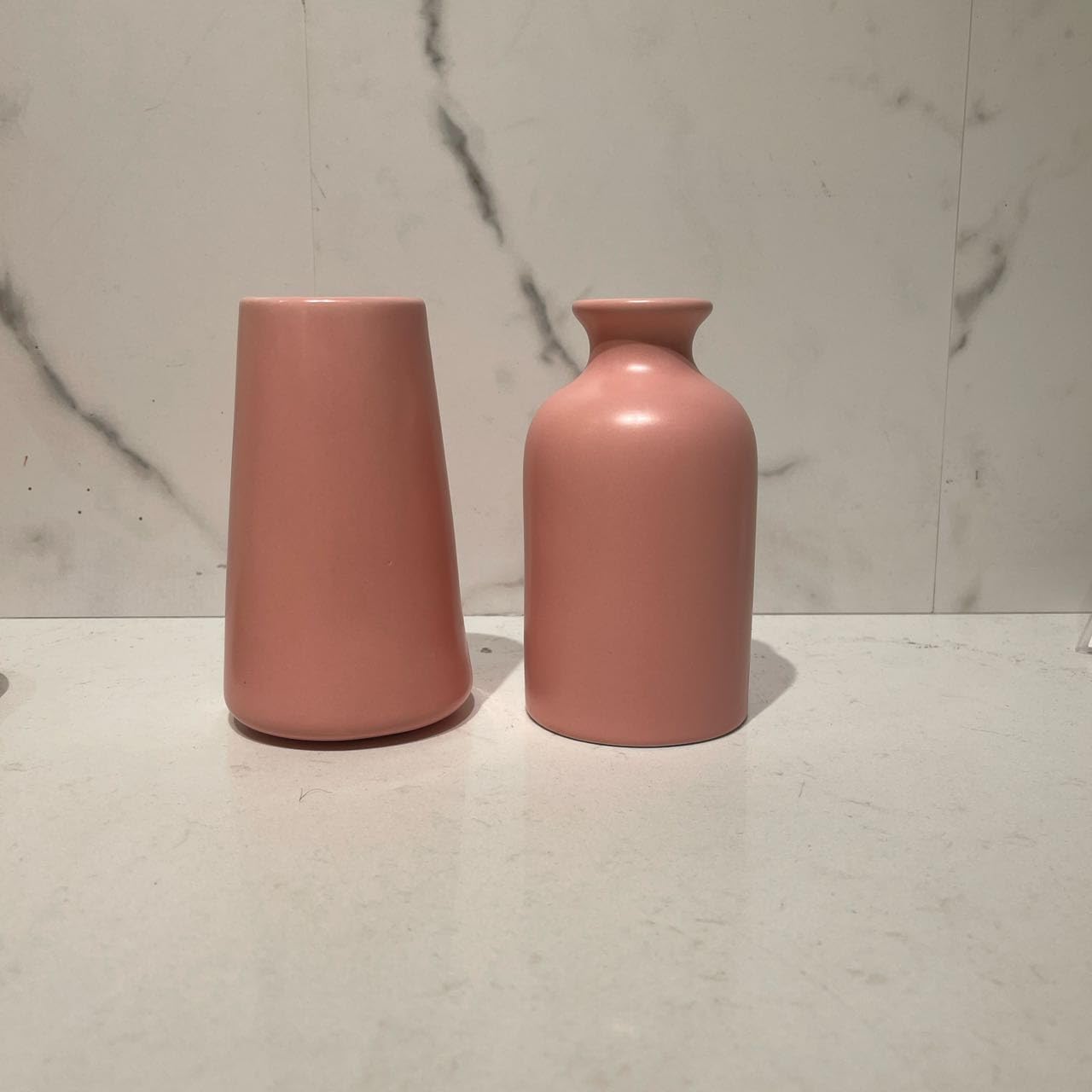 Chaumiere Set of 2- Classic Pink Ceramic Vases, Tall vases for Flowers, for Living Room Decorations, Home Decor, Modern Farmhouses, Ideal Shelf, Table, Bookshelf, Mantle, Pampas Grass