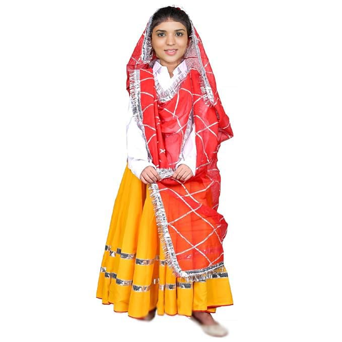 Image of Traditional Haryanvi Girls Dance Costume, Complete Set with Ghagra and Oidhni Dupatta, Indian State Cultural Dress