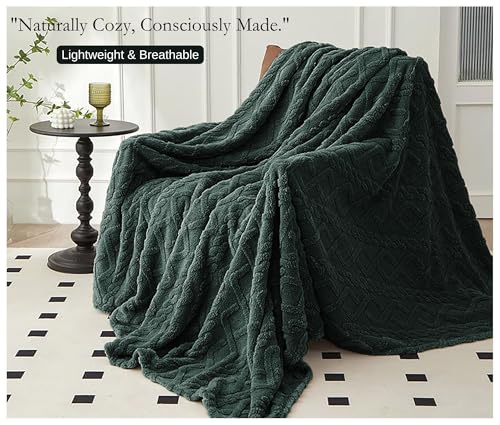 Image of SANMARINO Luxury Coral Flannel Blanket for Single Bed | Ultra-Soft & Plush, 300 GSM Premium AC Comforter for All Seasons (56x88 Inches / 142x224 cm, 1100 g)