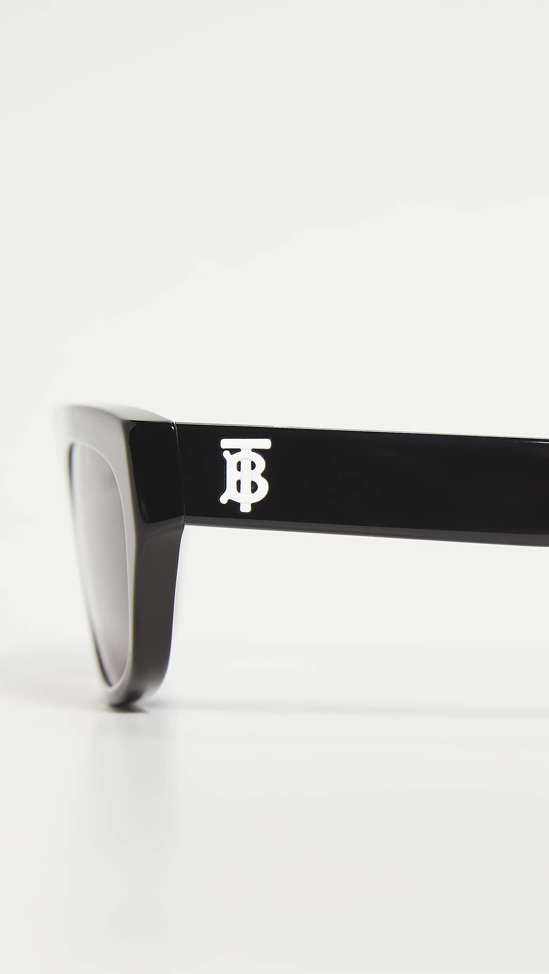 BURBERRY BE4301 Black/Grey Gradient One Size | B2B Liquidation display picture 2