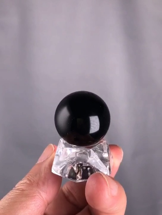 チベット産モリオン　スフィア　大きい Amazon.co.jp: AAAグレード モリオン 丸玉 黒水晶 スフィア 台座付き