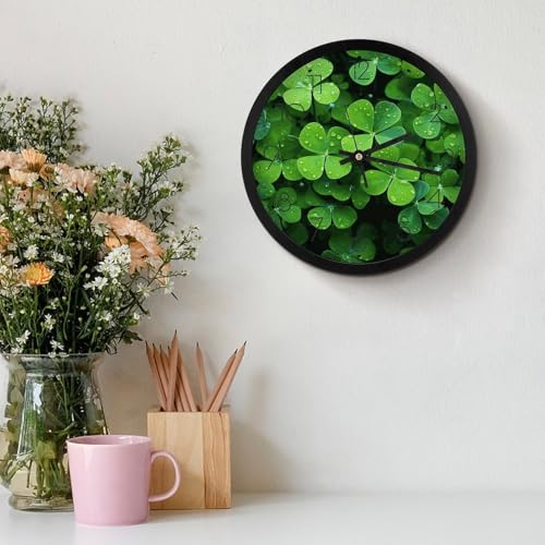 Horloge murale numérique grand format vert trèfle pour salon - 4