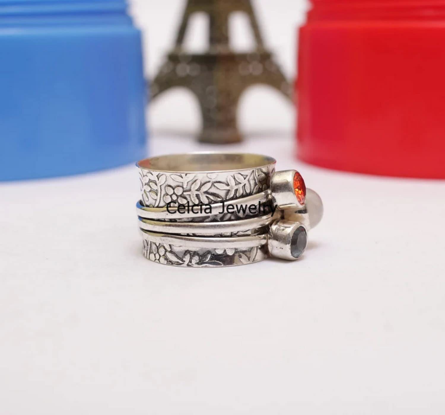 Mondstein, Granat und blauer Topas 3-Stein-Spinnring, einzigartiger Designer-handgemachter feiner Schmuck, Meditations-Spinner-Ring, Angst-Fidget-Ring, erstaunlicher Geburtsstein-Ring