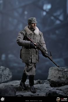ドイツ兵フィギュア ライフル付き 61pEzenxvDL._UF350,350_QL50_.jpg