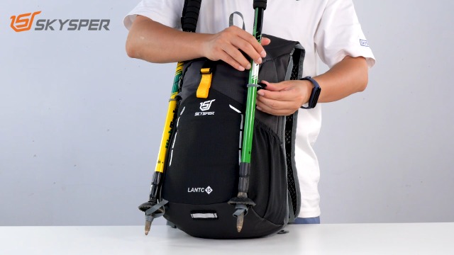 Amazon.com: SKYSPER Small Hiking Backpack - 15L Travel Daypack Lightweight  Bag Water Resistant Hiking Backpacks for Women Men : Sports & Outdoors