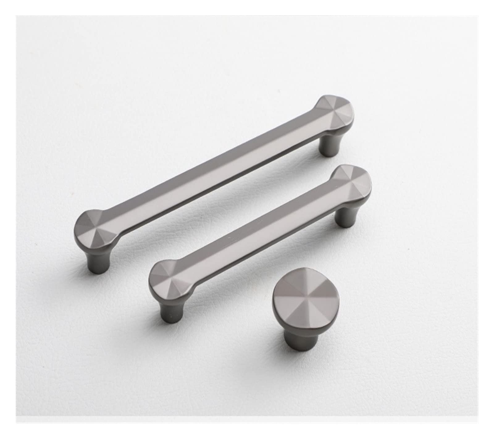 Bouton de meuble prolongé JCAKES 4 pièces poignée dorée et grise pour armoire chic