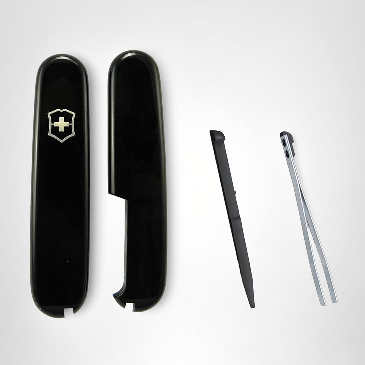 ⭐︎カール⭐︎ Amazon.co.jp: Victorinox ブラックスケール + カラーアクセサリー