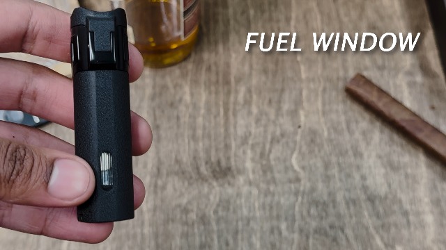 Encendedor quad llama Visol recargable con punzón integrado miniatura 7