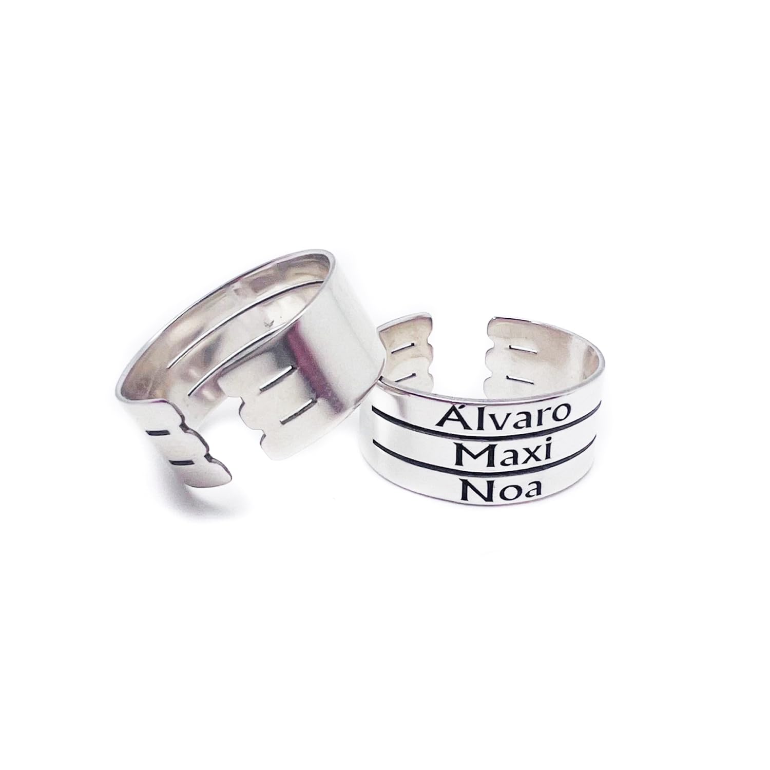 Anillo para Mujer con Nombres Personalizados – Ajustable, Plata 925/1000 – Regalo Día de la Madre Modelo triple Arial