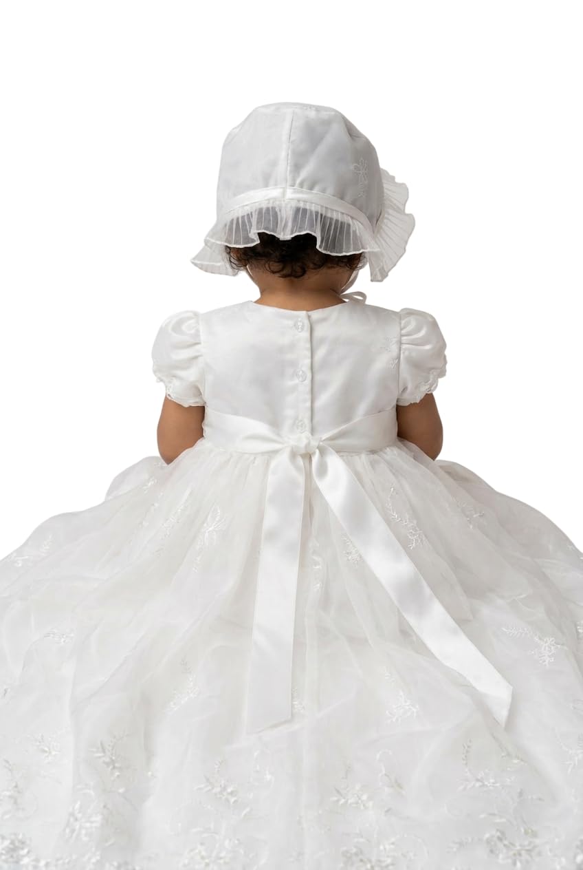 SIRRI Conjunto de Bautizo para niña Color Marfil con Vestido y Gorro, Estilo Tradicional.