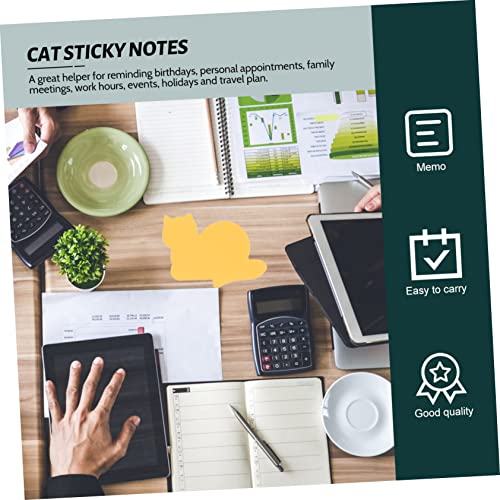 Bloc-notes chat mignon sur votre bureau pour organiser les devoirs - 5