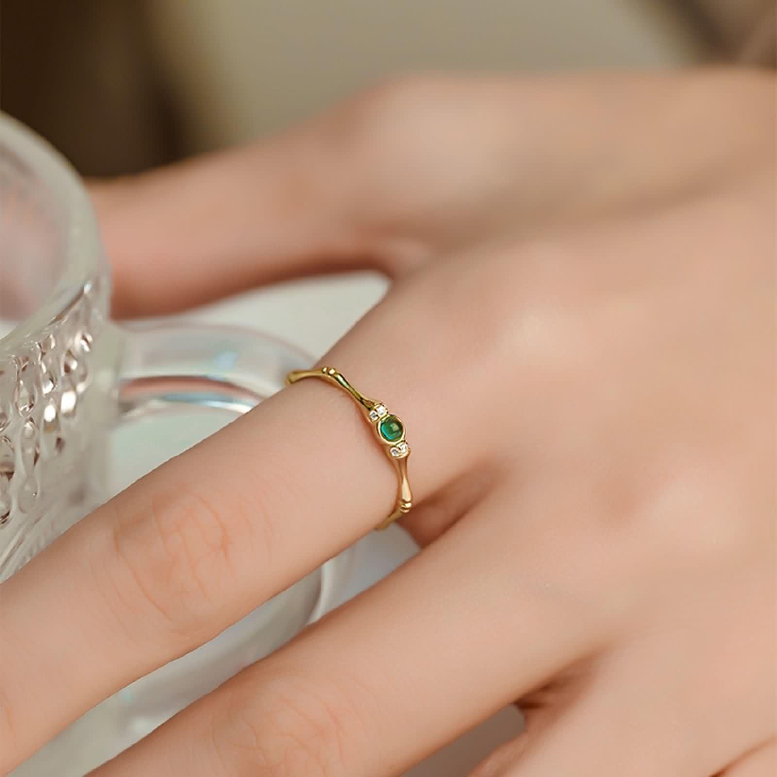 Daesar Anillos de Boda para Mujer con Redondo con Esmeralda y Moissanita, Oro Amarillo 9K/14K/18K, Anillos de Compromiso y Boda Oro Verde