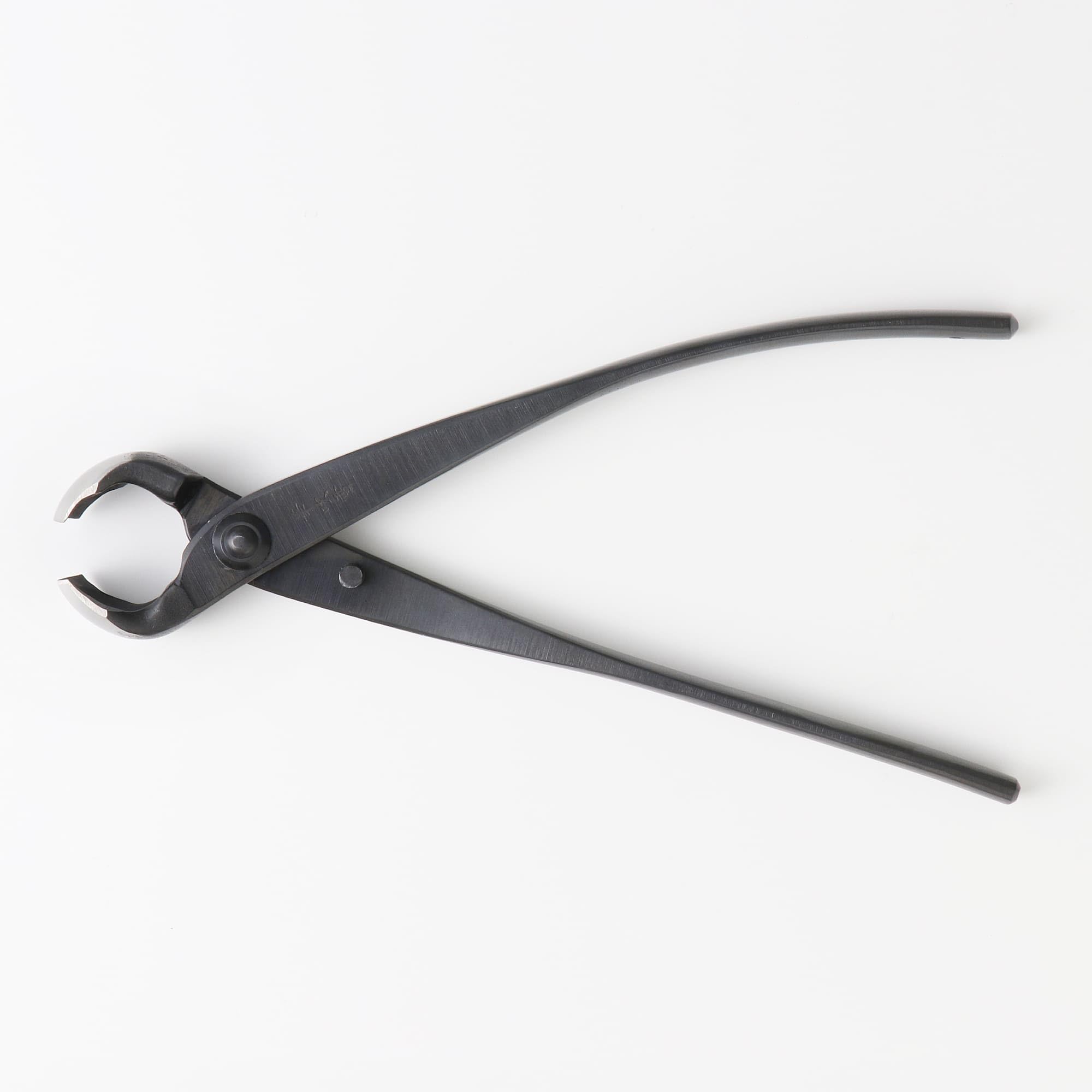Wazakura Knospen-Bonsaischneider, 210 mm, Made in Japan – handgeschmiedetes japanisches Gartenwerkzeug, runde konkave Schneide, schwarzer Astschneider