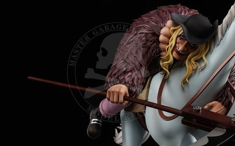 ワンピースフィギュア　ドクQ popサイズ　ガレージキット　海外フィギュア Amazon.co.jp: ワンピース 黒ひげ海賊団 ドクQ フィギュア 塗装済み